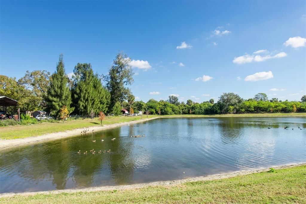 En Venta: $339,000 (3 camas, 2 baños, 1421 Pies cuadrados)