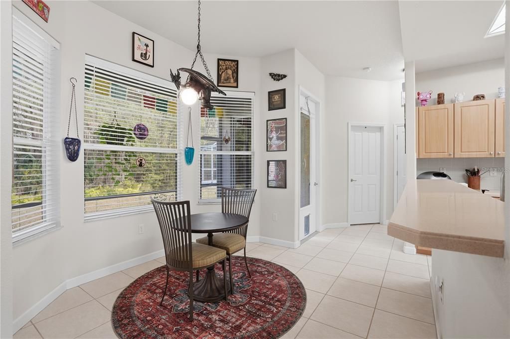 待售: $339,000 (3 贝兹, 2 浴室, 2029 平方英尺)