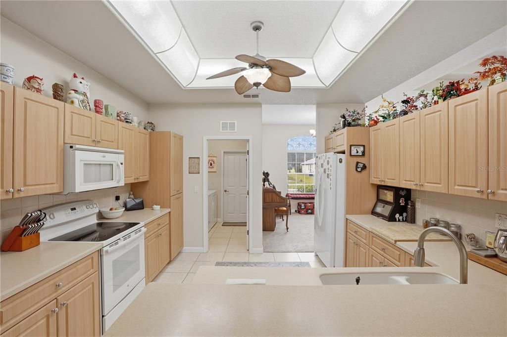 待售: $339,000 (3 贝兹, 2 浴室, 2029 平方英尺)