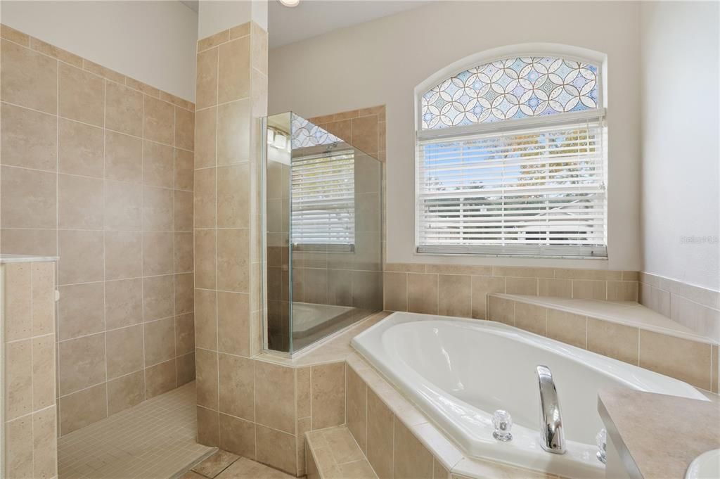 待售: $339,000 (3 贝兹, 2 浴室, 2029 平方英尺)