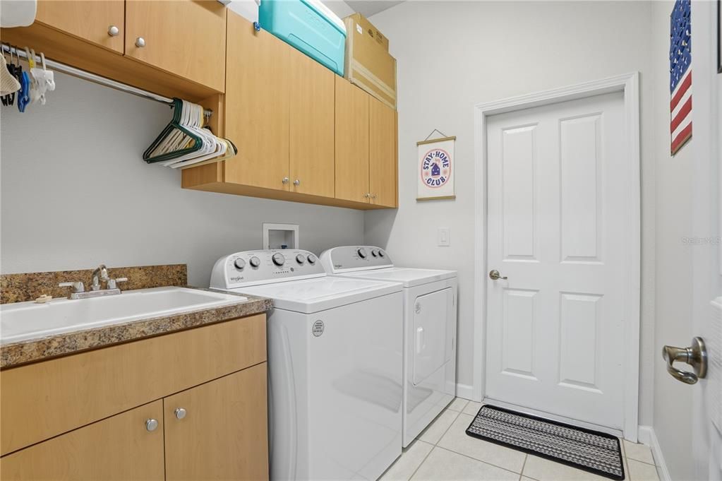 待售: $339,000 (3 贝兹, 2 浴室, 2029 平方英尺)