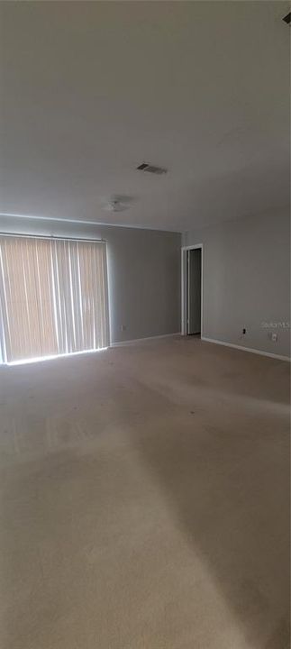 En Renta: $1,415 (2 camas, 1 baños, 1000 Pies cuadrados)