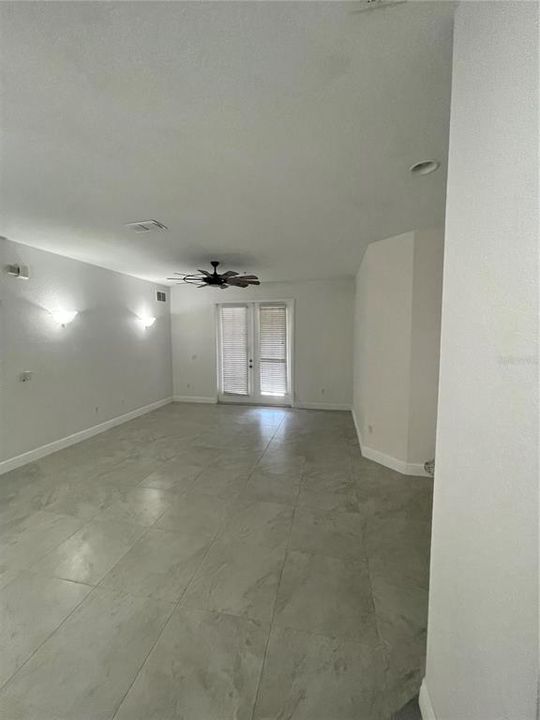 出租: $1,800 (3 贝兹, 2 浴室, 1433 平方英尺)