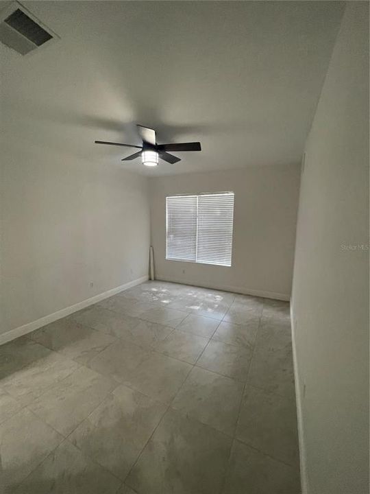 出租: $1,800 (3 贝兹, 2 浴室, 1433 平方英尺)