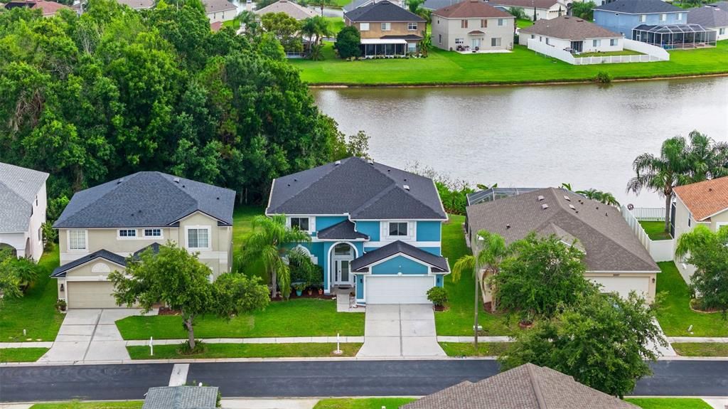 For Sale: $455,000 (6 beds, 3 baths, 2998 Square Feet)