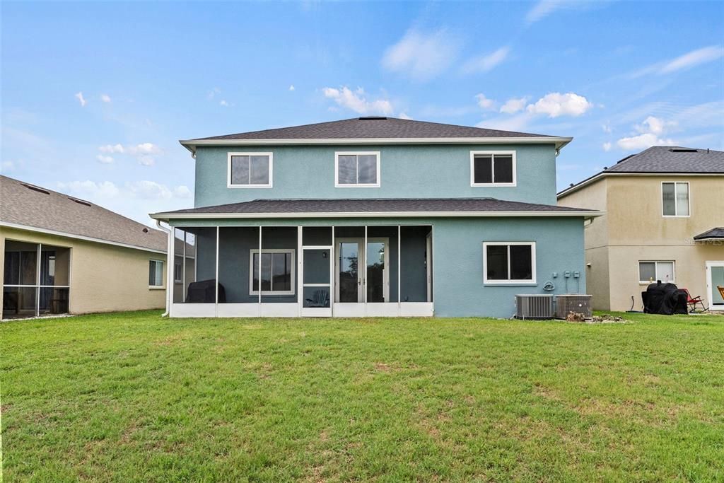 For Sale: $455,000 (6 beds, 3 baths, 2998 Square Feet)