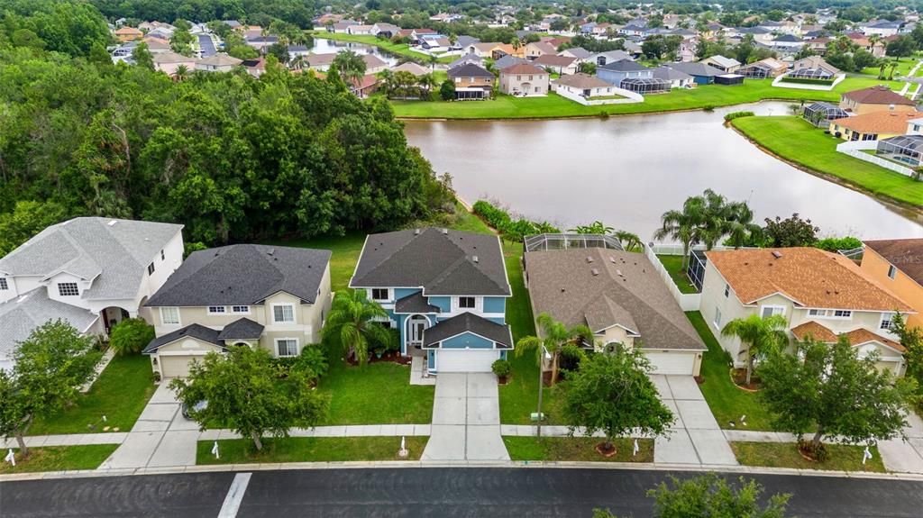 For Sale: $455,000 (6 beds, 3 baths, 2998 Square Feet)