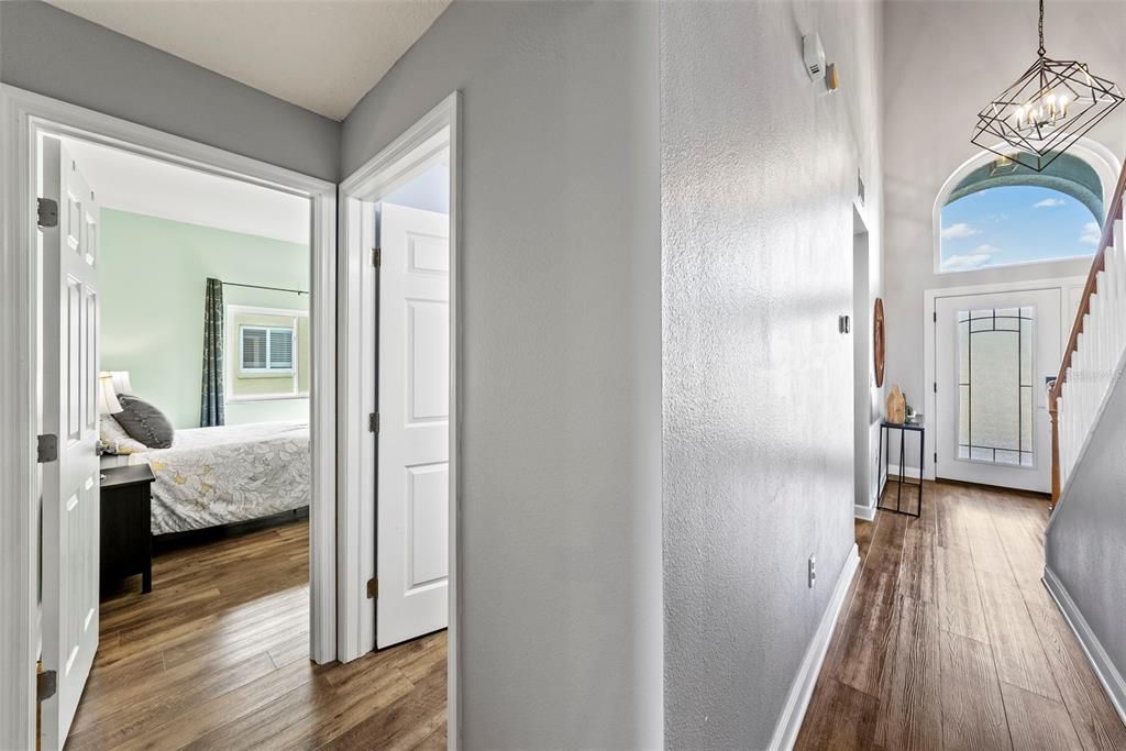 For Sale: $455,000 (6 beds, 3 baths, 2998 Square Feet)