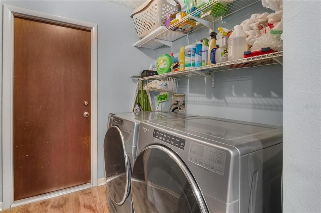 На продажу: $585,000 (4 спален, 2 ванн, 2192 Квадратных фут)