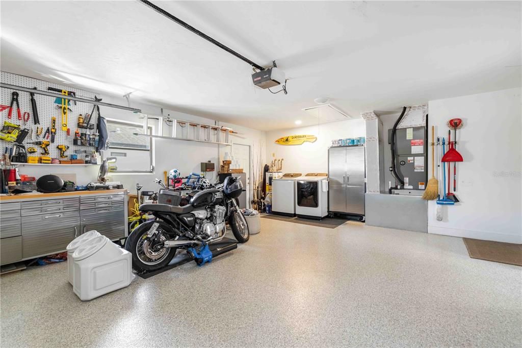 For Sale: $489,900 (3 beds, 2 baths, 1525 Square Feet)