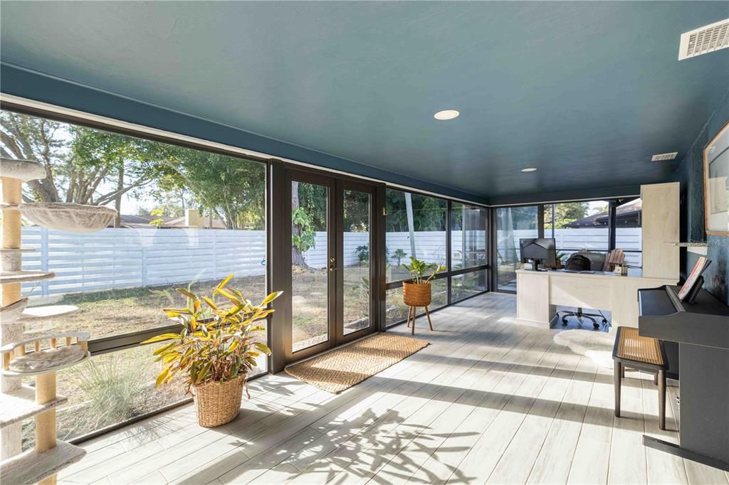 For Sale: $489,900 (3 beds, 2 baths, 1525 Square Feet)