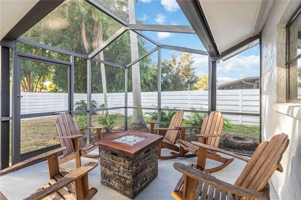 For Sale: $489,900 (3 beds, 2 baths, 1525 Square Feet)