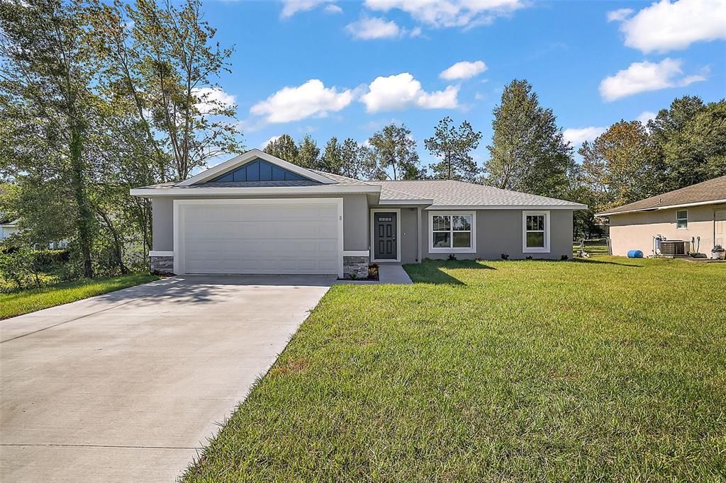 For Sale: $275,000 (3 beds, 2 baths, 1453 Square Feet)