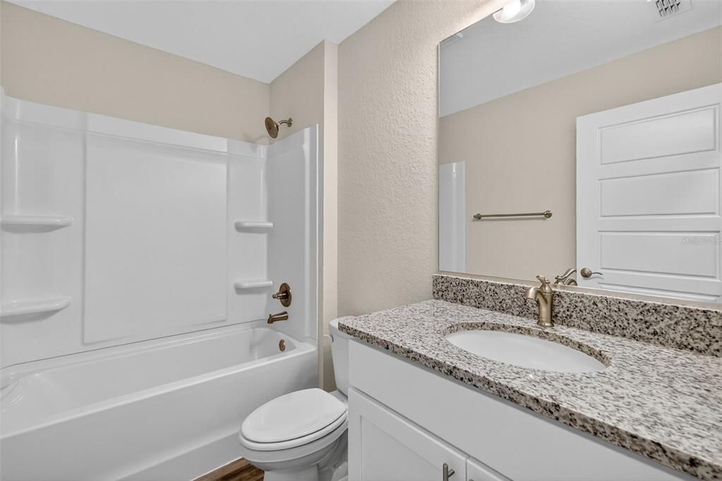 For Sale: $275,000 (3 beds, 2 baths, 1453 Square Feet)