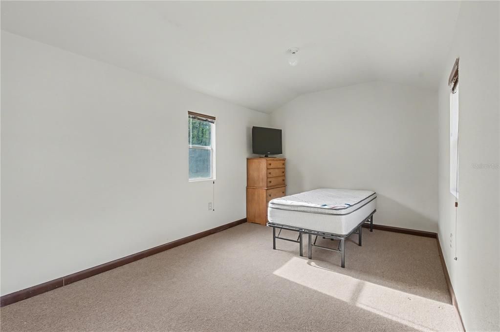 На продажу: $449,000 (4 спален, 2 ванн, 2077 Квадратных фут)