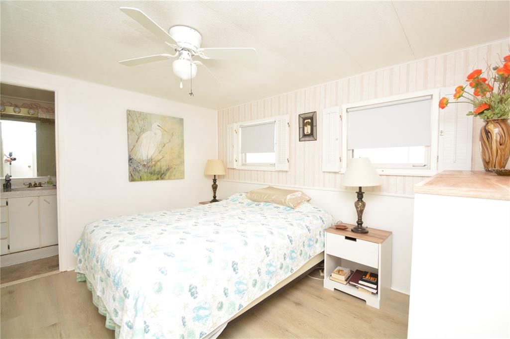 En Venta: $235,000 (2 camas, 2 baños, 909 Pies cuadrados)