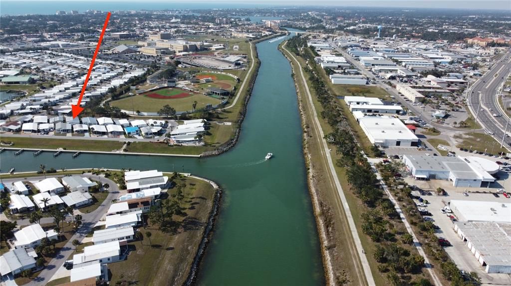 En Venta: $235,000 (2 camas, 2 baños, 909 Pies cuadrados)