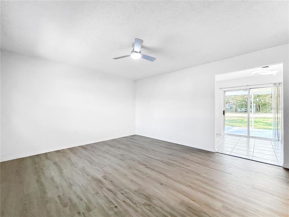 En Venta: $265,000 (3 camas, 1 baños, 1011 Pies cuadrados)