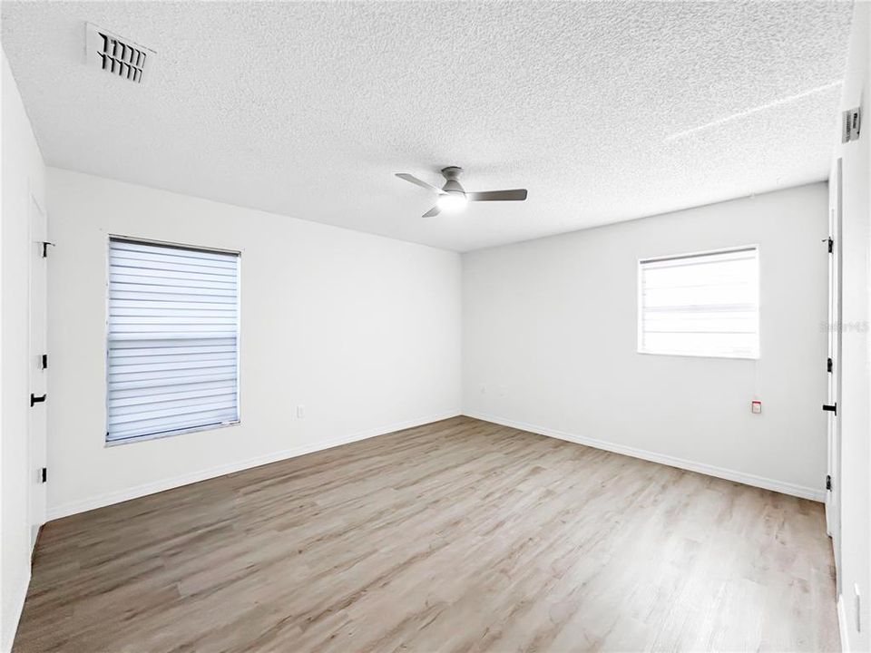 En Venta: $265,000 (3 camas, 1 baños, 1011 Pies cuadrados)