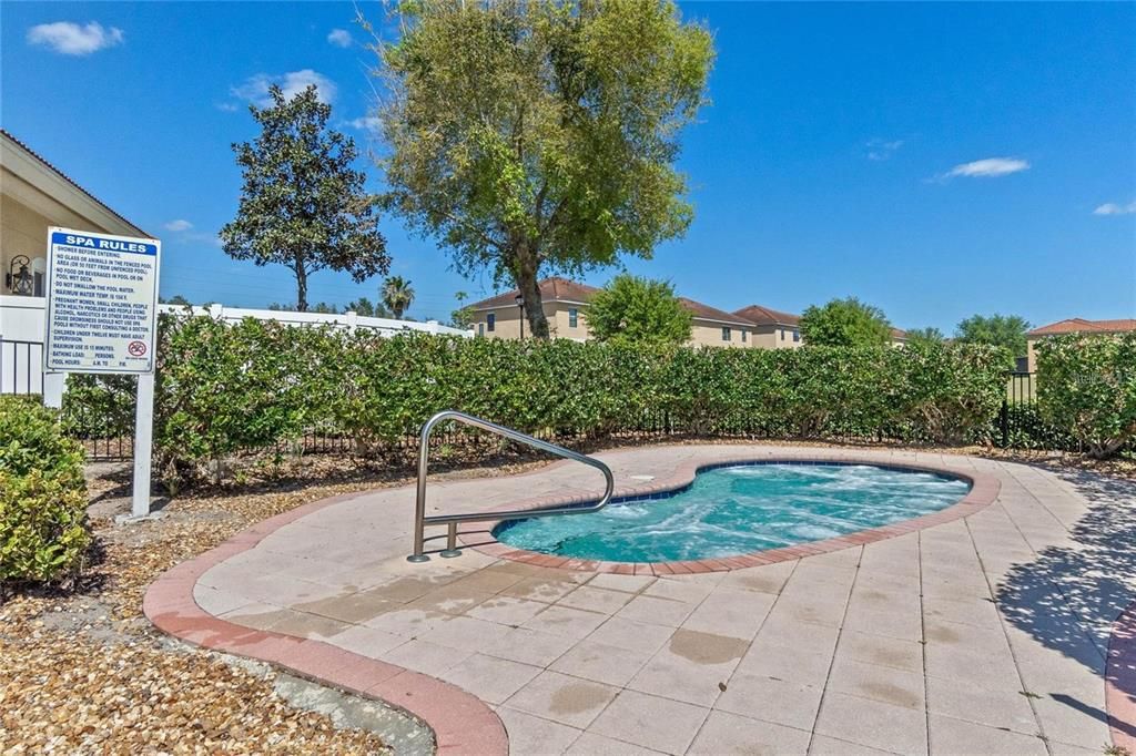 В аренду: $2,000 (4 спален, 2 ванн, 1682 Квадратных фут)