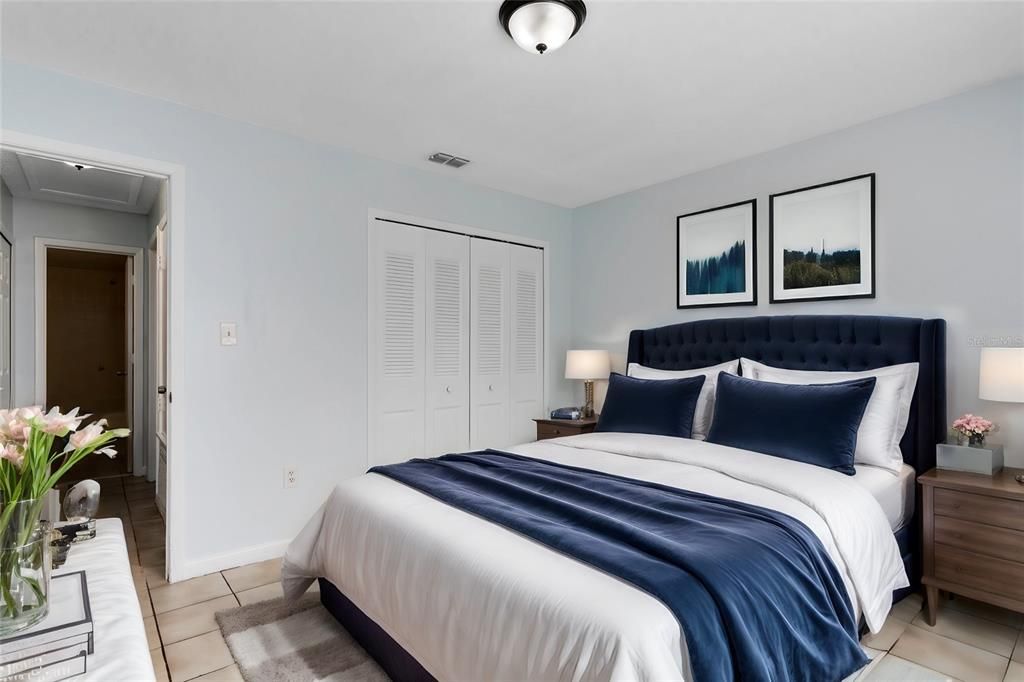 For Rent: $1,495 (2 beds, 1 baths, 830 Square Feet)