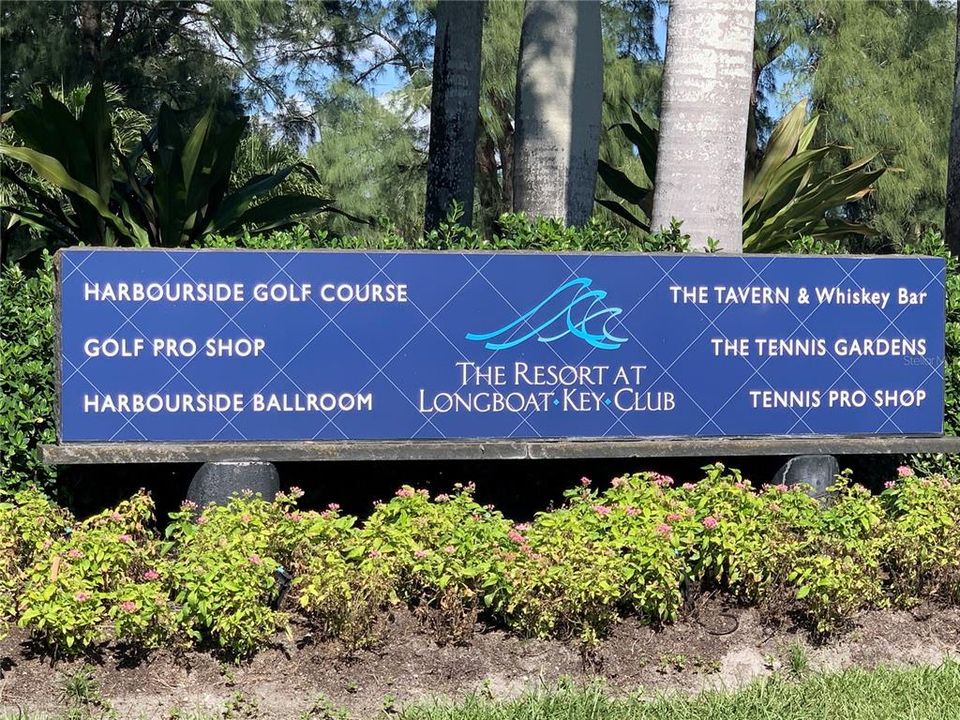 For Sale: $2,096,000 (2 beds, 2 baths, 2550 Square Feet)