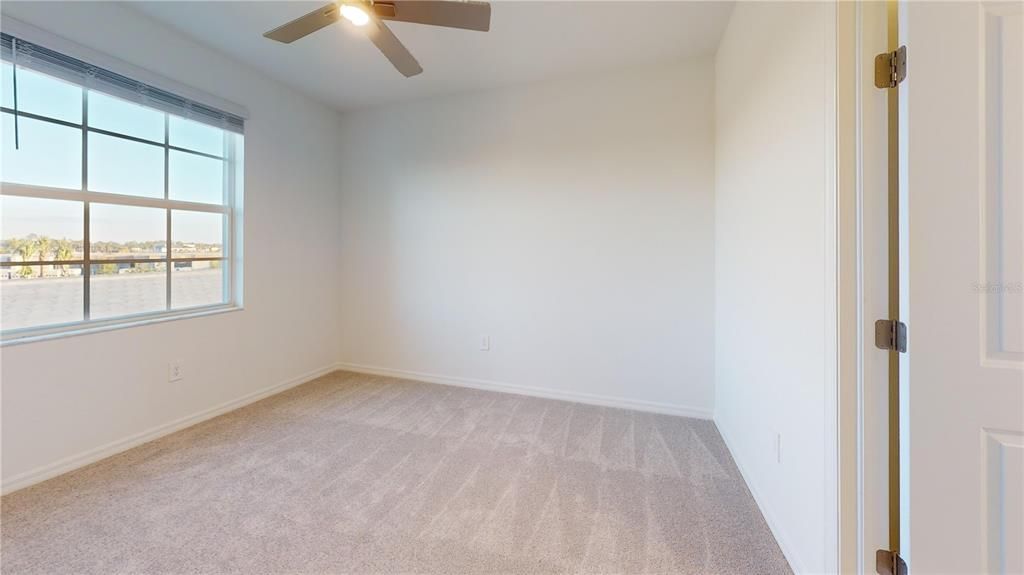 For Rent: $2,195 (3 beds, 2 baths, 1313 Square Feet)