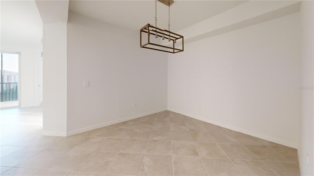 For Rent: $2,195 (3 beds, 2 baths, 1313 Square Feet)