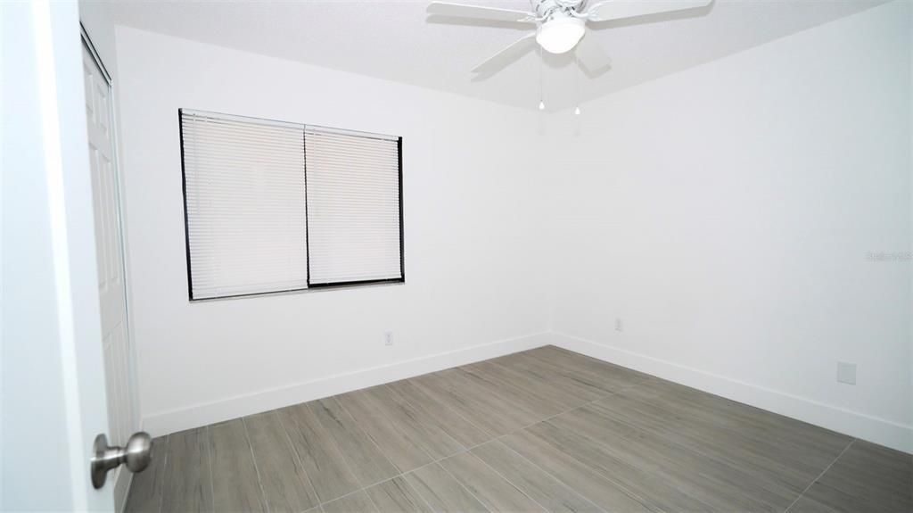 For Sale: $195,000 (2 beds, 2 baths, 1089 Square Feet)