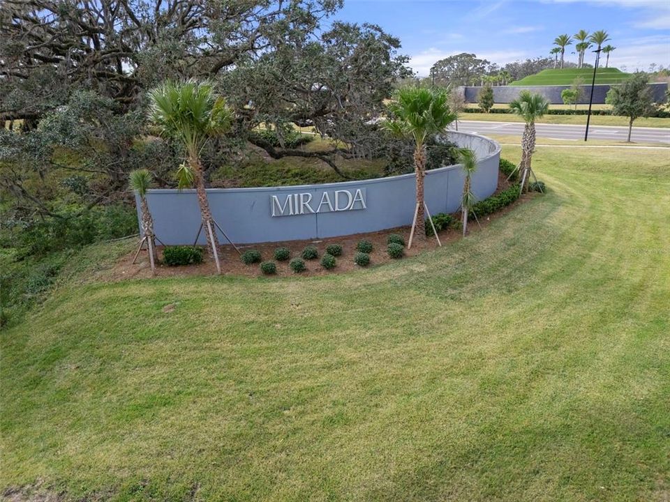 На продажу: $450,000 (3 спален, 2 ванн, 1701 Квадратных фут)