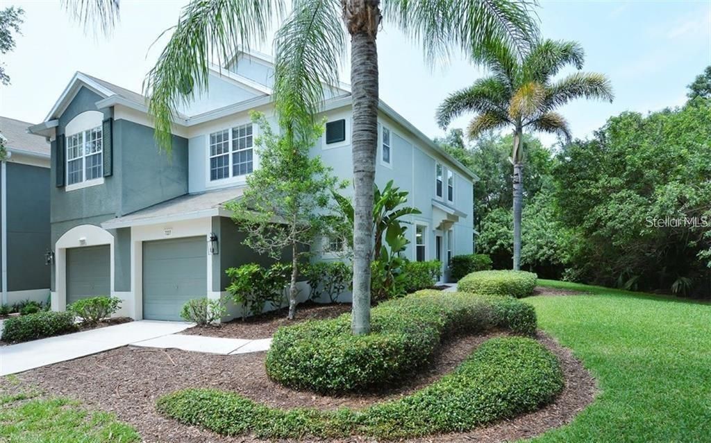 For Rent: $2,250 (3 beds, 2 baths, 1596 Square Feet)