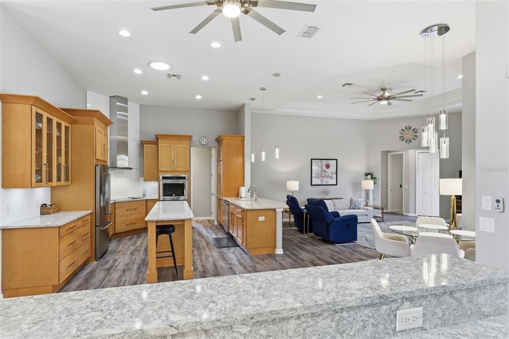 For Sale: $599,900 (4 beds, 2 baths, 2640 Square Feet)