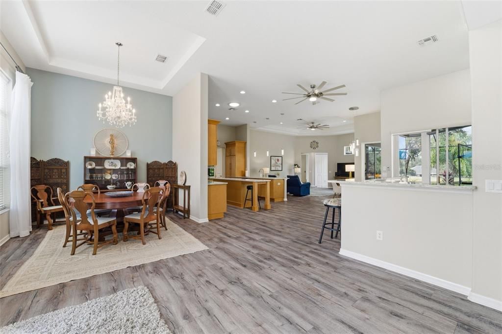 For Sale: $599,900 (4 beds, 2 baths, 2640 Square Feet)