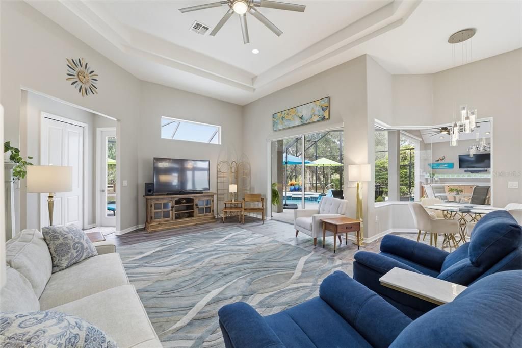 For Sale: $599,900 (4 beds, 2 baths, 2640 Square Feet)