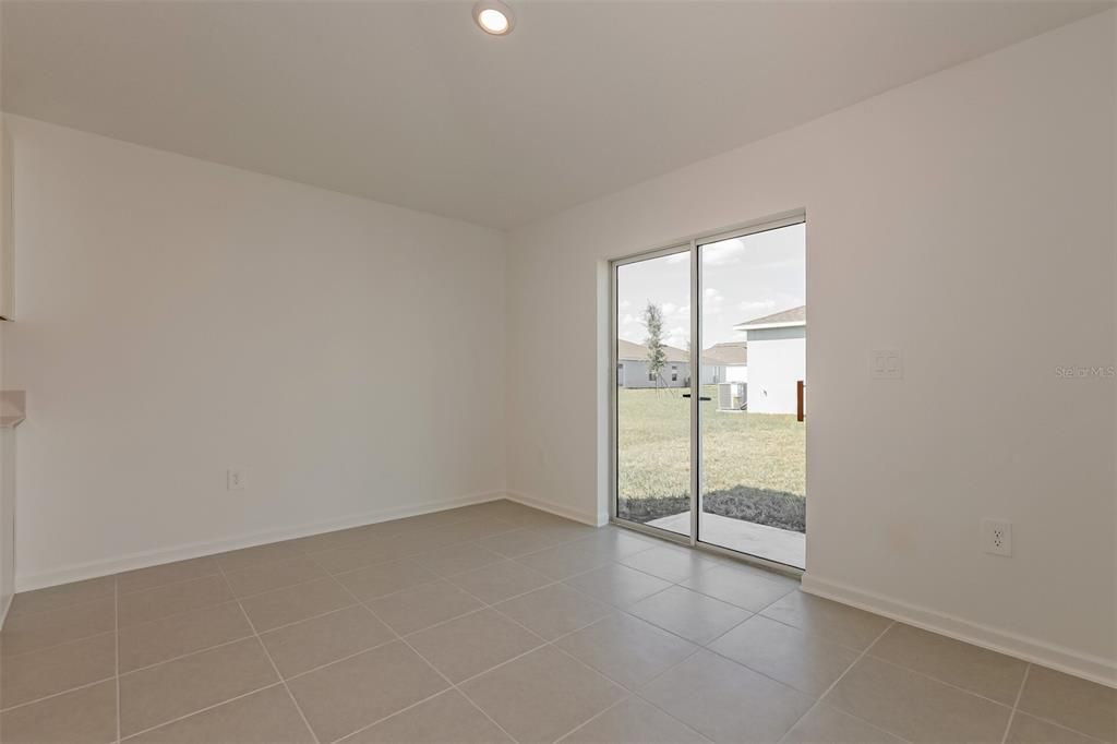 En Renta: $1,840 (4 camas, 2 baños, 1824 Pies cuadrados)