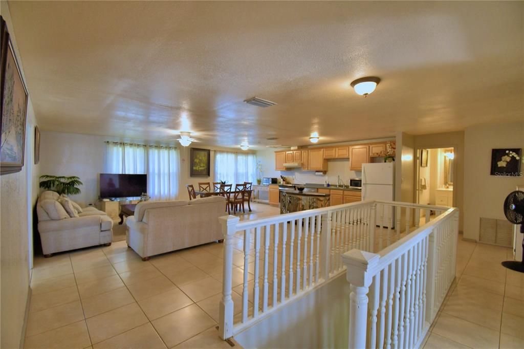 En Venta: $1,200,000 (8 camas, 7 baños, 8396 Pies cuadrados)