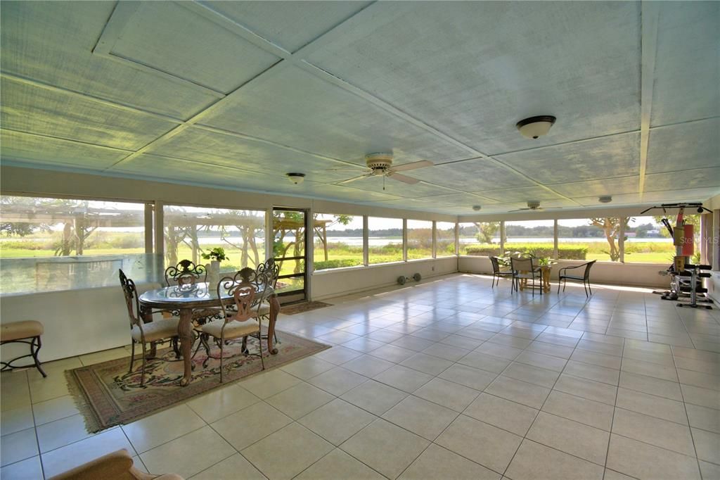 En Venta: $1,200,000 (8 camas, 7 baños, 8396 Pies cuadrados)