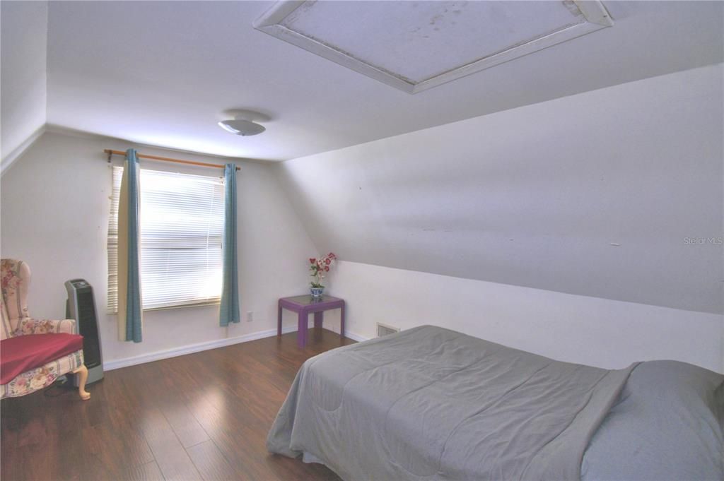 En Venta: $1,200,000 (8 camas, 7 baños, 8396 Pies cuadrados)