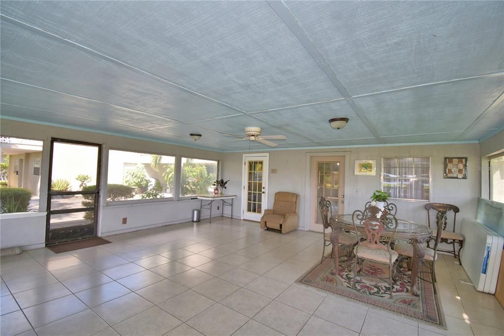 En Venta: $1,200,000 (8 camas, 7 baños, 8396 Pies cuadrados)
