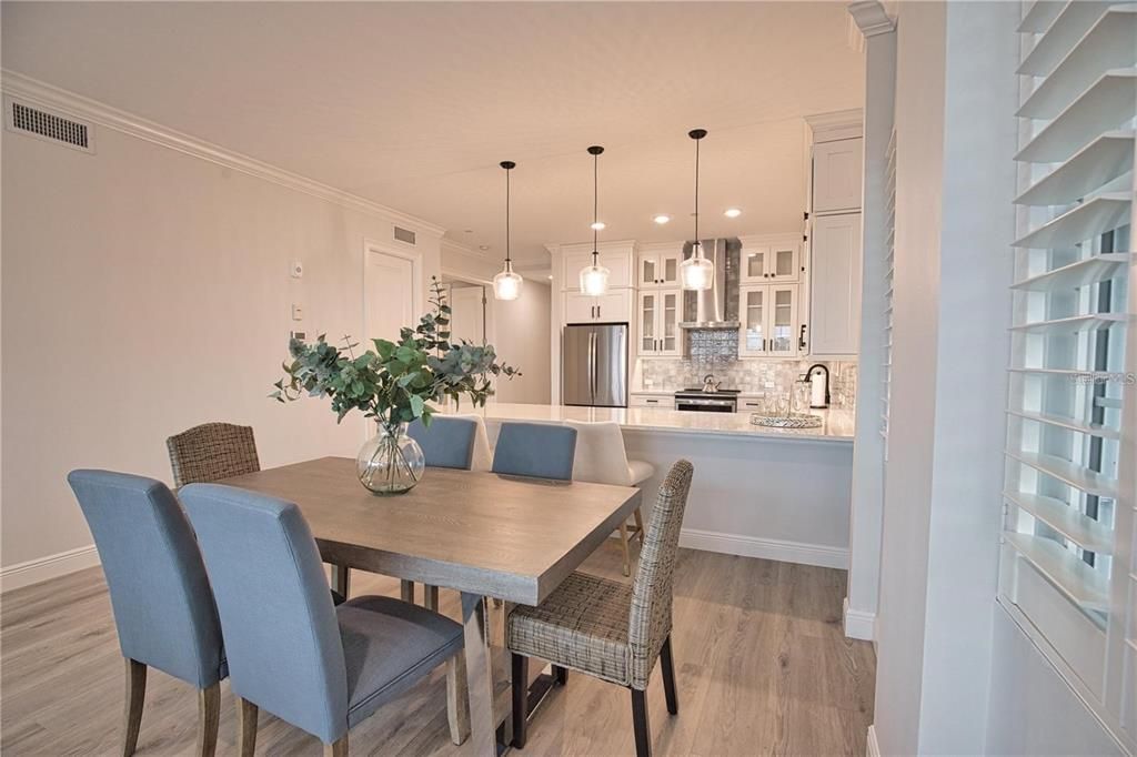 En Venta: $1,199,000 (3 camas, 2 baños, 1802 Pies cuadrados)