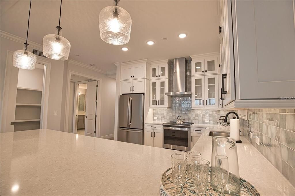 En Venta: $1,199,000 (3 camas, 2 baños, 1802 Pies cuadrados)