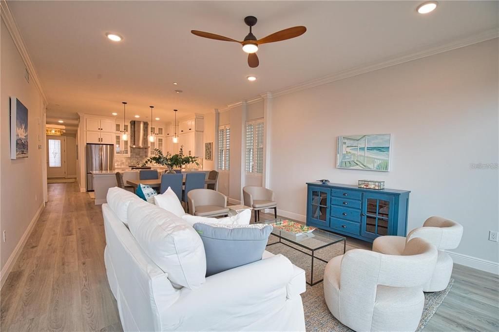 En Venta: $1,199,000 (3 camas, 2 baños, 1802 Pies cuadrados)