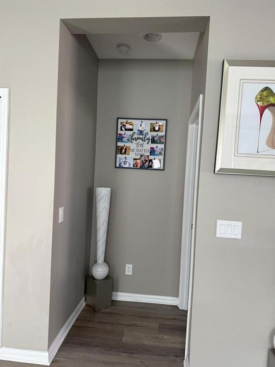 待售: $415,000 (4 贝兹, 2 浴室, 2064 平方英尺)