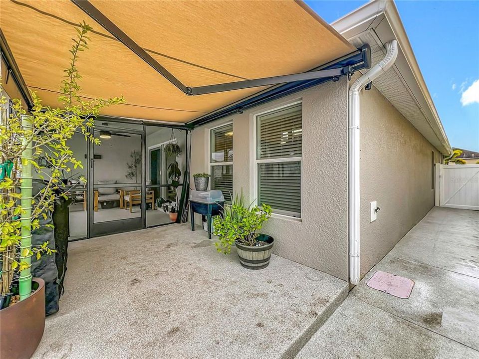 待售: $450,000 (3 贝兹, 2 浴室, 1675 平方英尺)