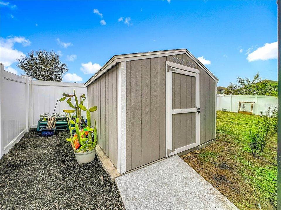 待售: $450,000 (3 贝兹, 2 浴室, 1675 平方英尺)