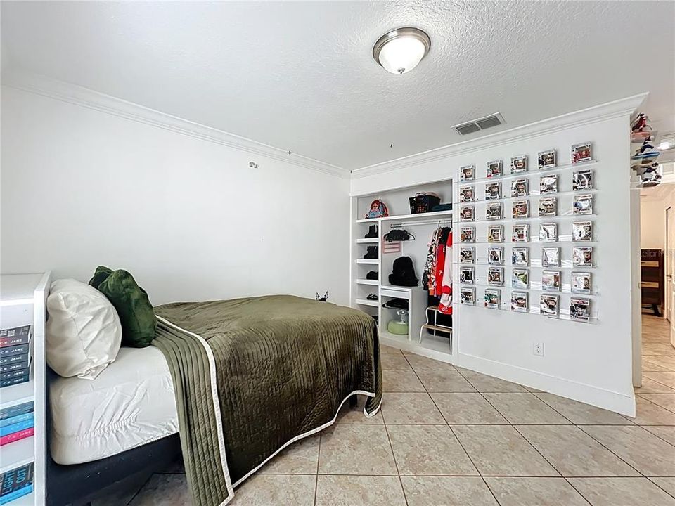 待售: $450,000 (3 贝兹, 2 浴室, 1675 平方英尺)