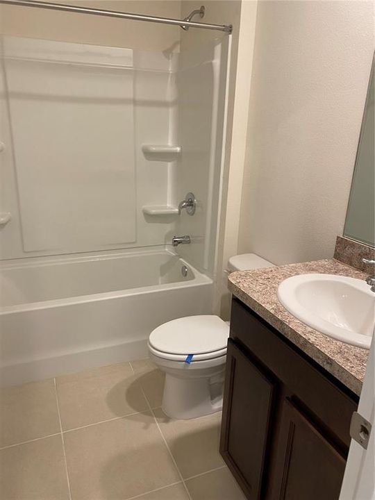 For Rent: $2,200 (3 beds, 2 baths, 1516 Square Feet)