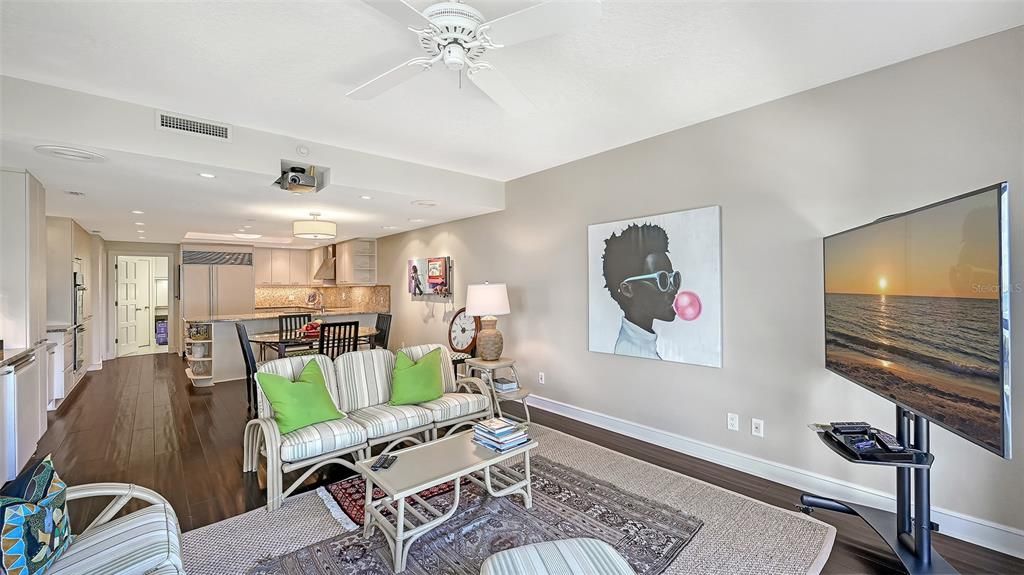 На продажу: $1,595,000 (3 спален, 3 ванн, 3083 Квадратных фут)