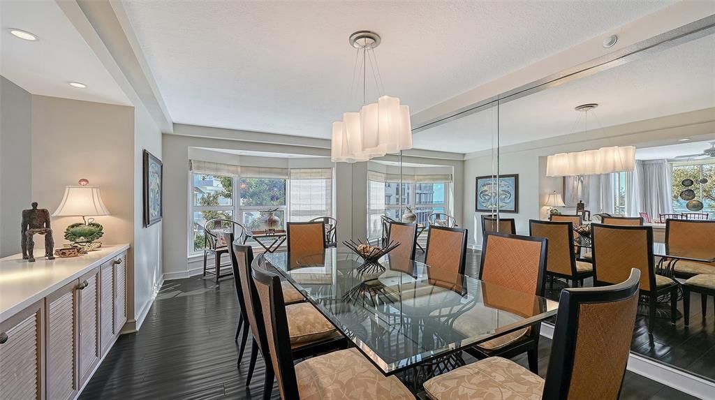 На продажу: $1,595,000 (3 спален, 3 ванн, 3083 Квадратных фут)