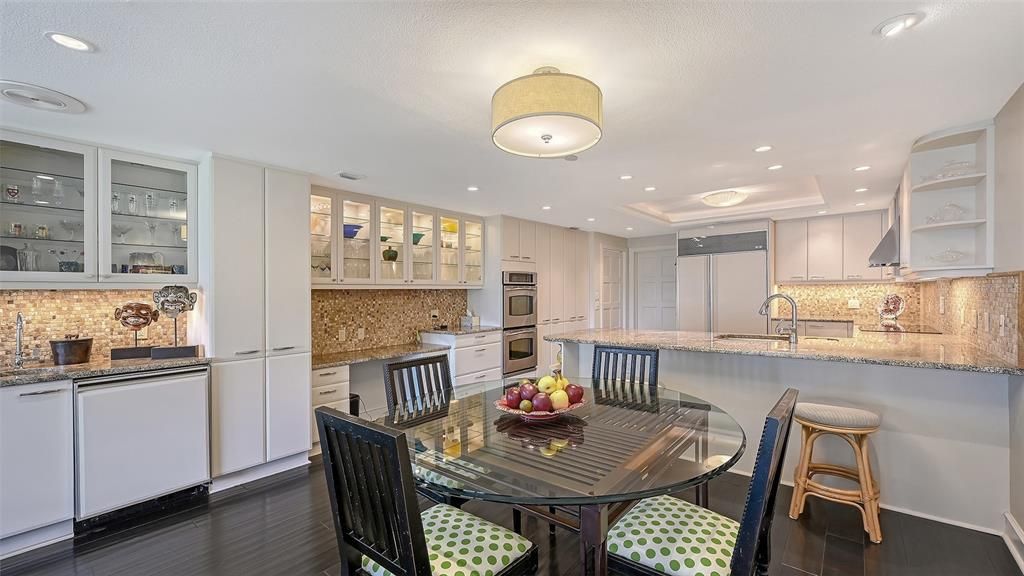 На продажу: $1,595,000 (3 спален, 3 ванн, 3083 Квадратных фут)